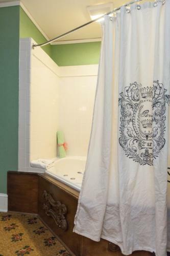 Bed & Breakfast Inn On Charlotte
