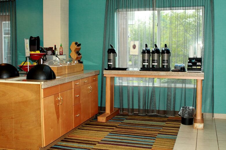 Hotel Fairfield Inn & Suites By Marriott Fairmont
