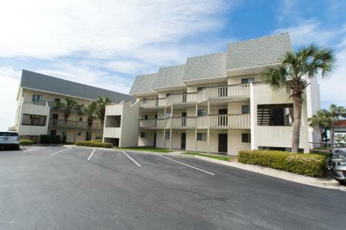 Apartamento Beachside Condos Unit #7