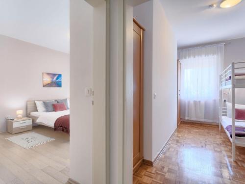 Holiday Home Villa Toni