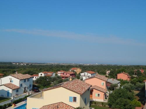 Apartments Vilanija