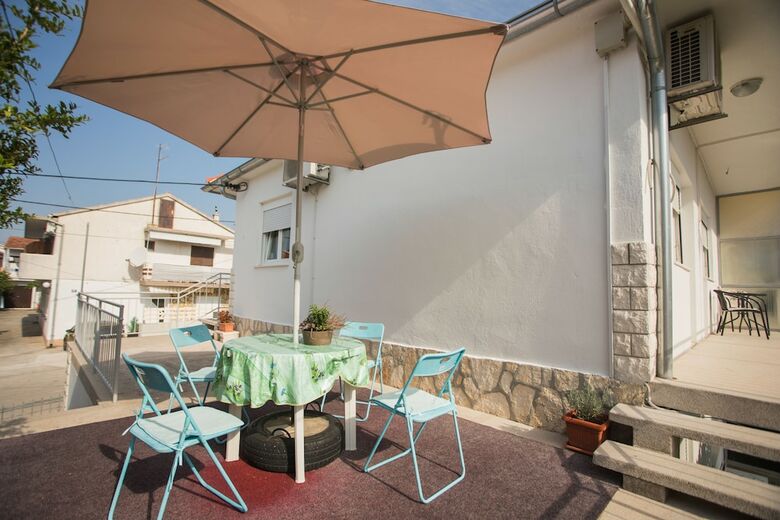 Apartments Ana
