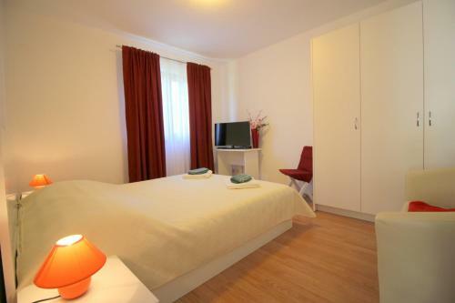 Apartment In Porec/istrien 34561