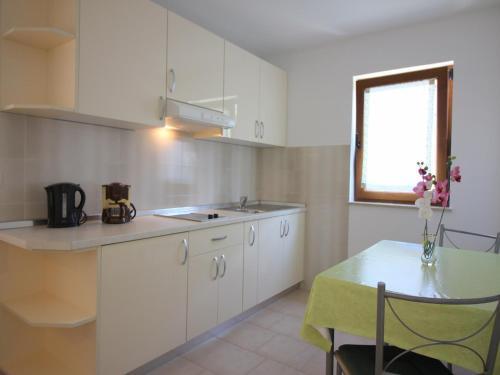 Apartment In Porec/istrien 34561
