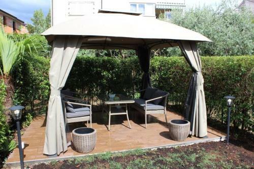 Apartment In Porec/istrien 31147