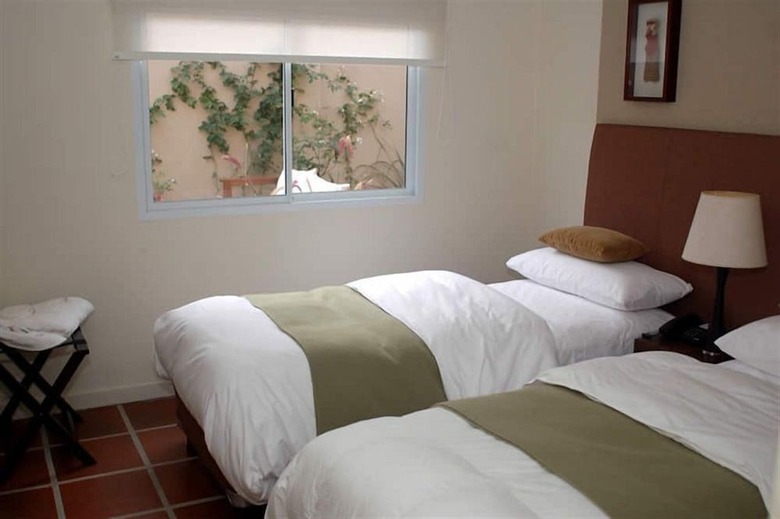 Hotel Tayka Suites
