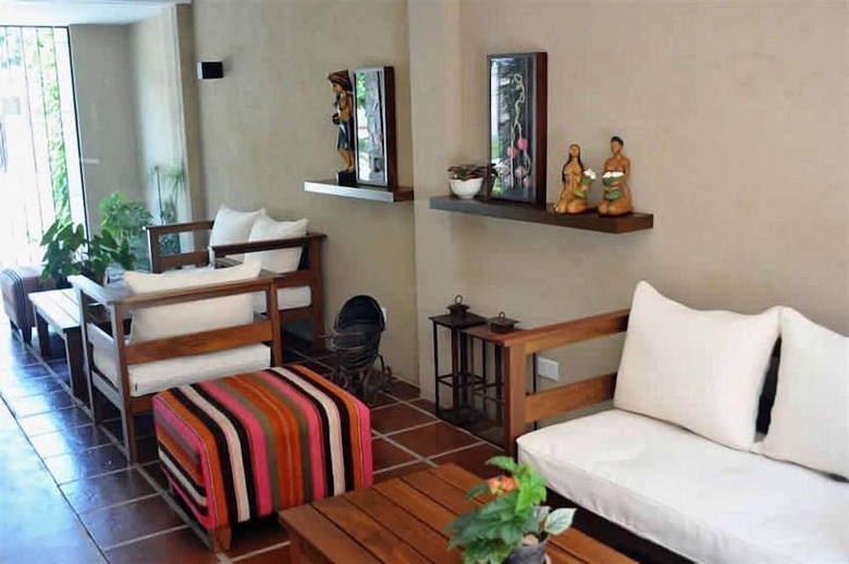 Hotel Tayka Suites