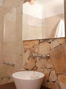 Hotel Tayka Suites