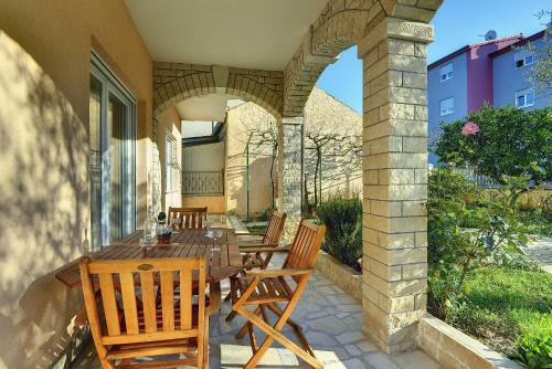 Apartment Ljuba