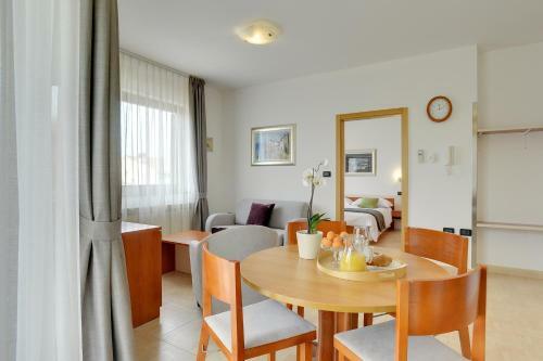 Apartments Nina