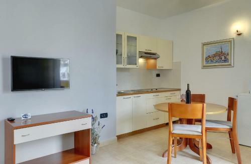 Apartments Nina