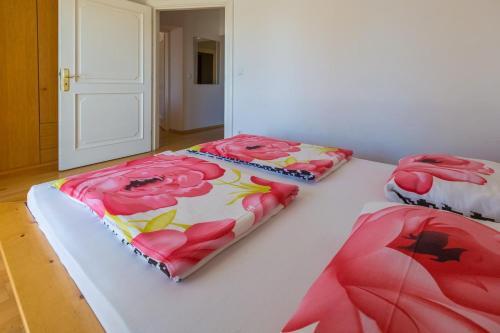 Two-bedroom Apartment In Crikvenica VI