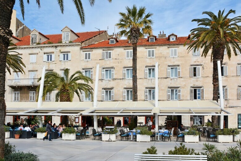 Hotel Adriana