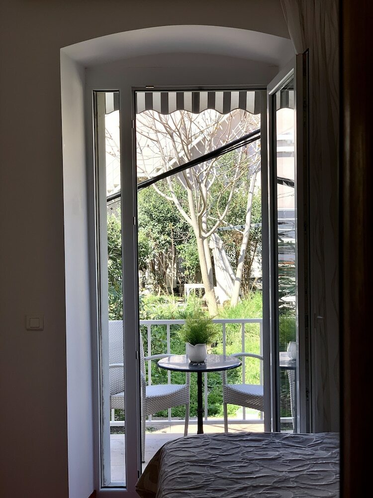 Hotel Adriana