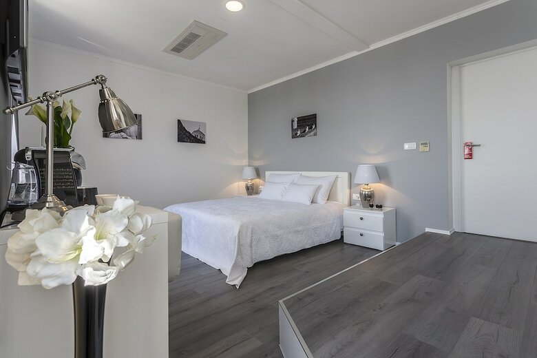Apartamentos Guesthouse Pjaceta