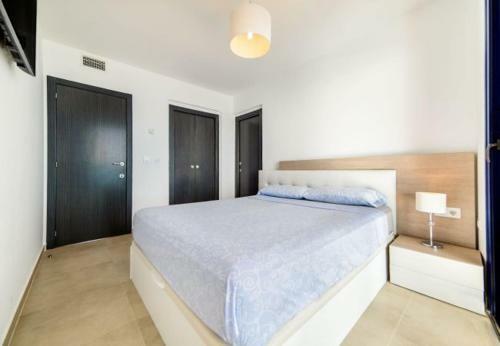 Punta Prima Apartment Sleeps 6 Pool Wifi
