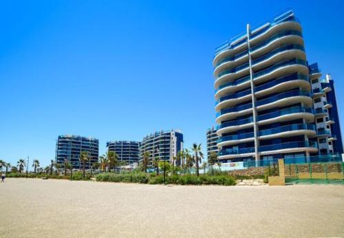 Punta Prima Apartment Sleeps 4 Pool Air Con Wifi