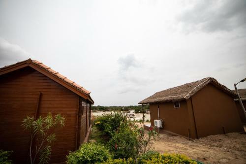 Bed & Breakfast Leo Wodden Resort