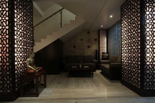 Hotel Sandesh Pride