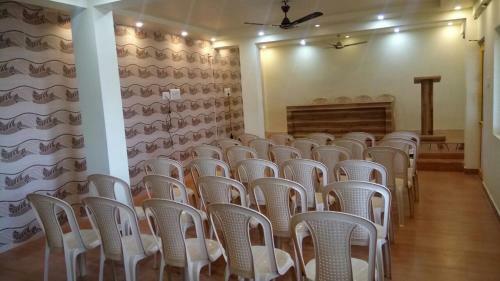 Rvr Hotels