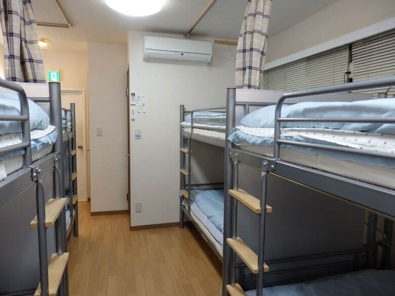 Albergue Backpacker's Mini House