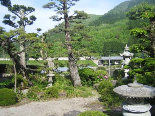 Japanese Style Inn Dohzen Miwa