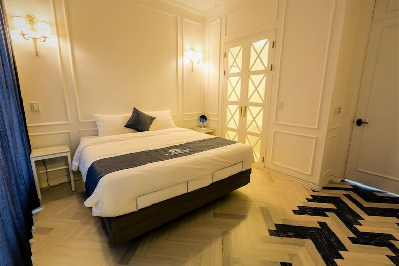 Gladsheim Hotel