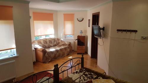 Alpha Park Hotel