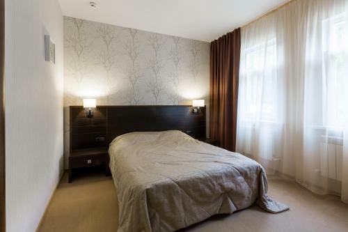 Green Park Hotel