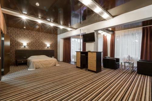 Green Park Hotel