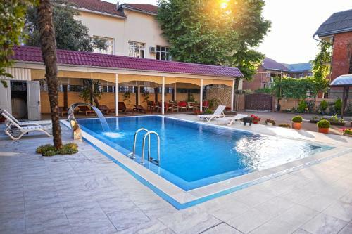 Hostal Katran Hotel