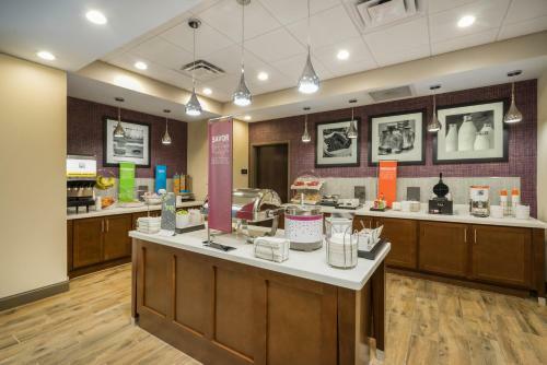 Hotel Hampton Inn Newport