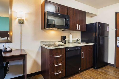 Suburban Extended Stay Hotel