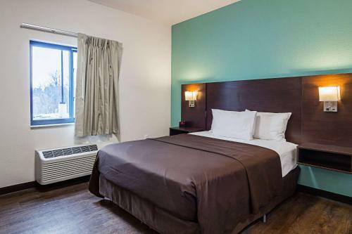 Suburban Extended Stay Hotel
