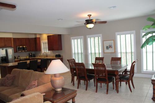 Dreamscape - Seagrove Beach Home