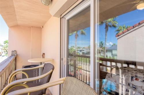 Dolphin 7 Villa
