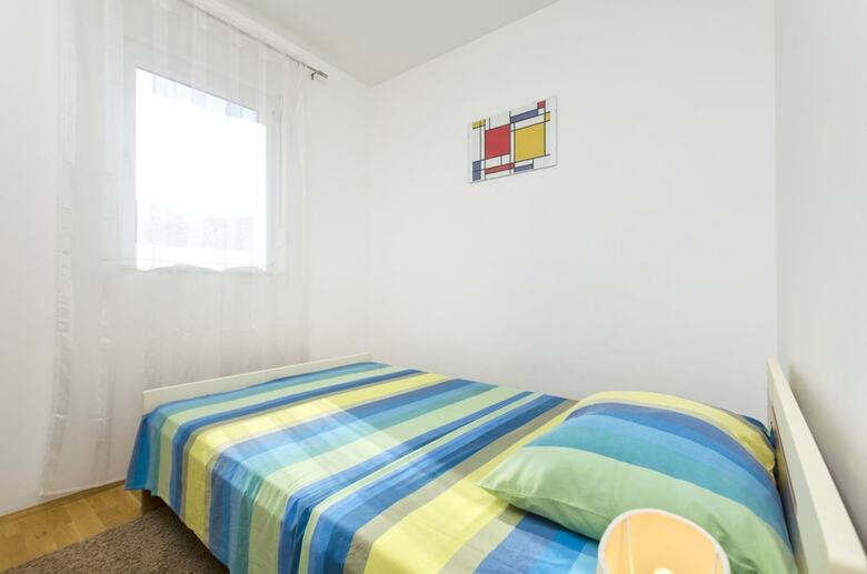 Apartment Pave