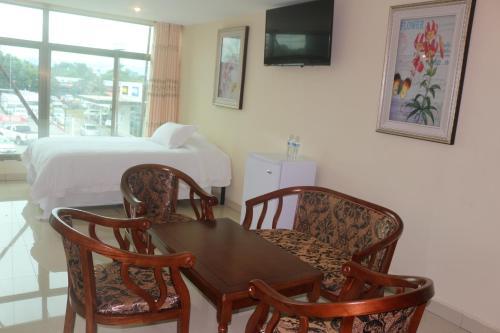 Hotel F Sur Inn