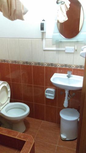 Hostal Suite Vista A Lago