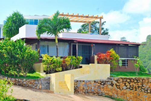 Hotel Las Galeras Village