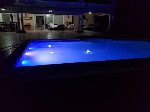 Villa Metro Country Club