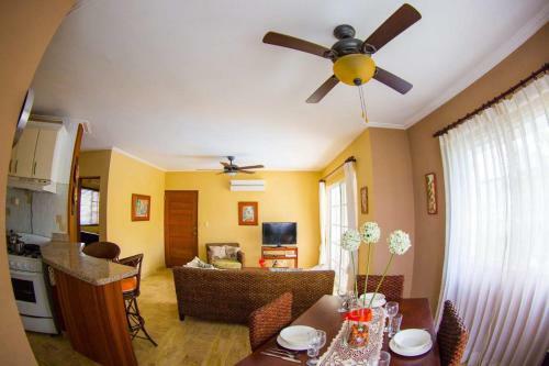 Apartamento Arenas De Bavaro