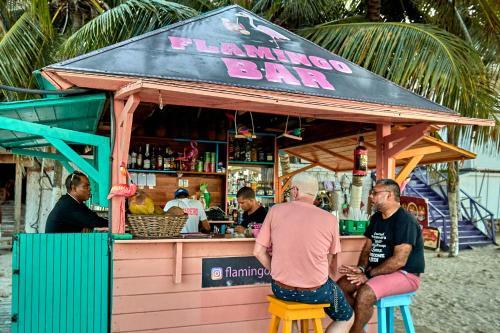 Hotel Los Corales Beach Village