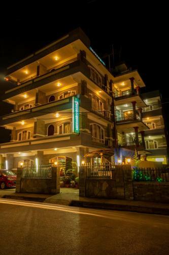 Oyo 751 Hotel Bougainvillea