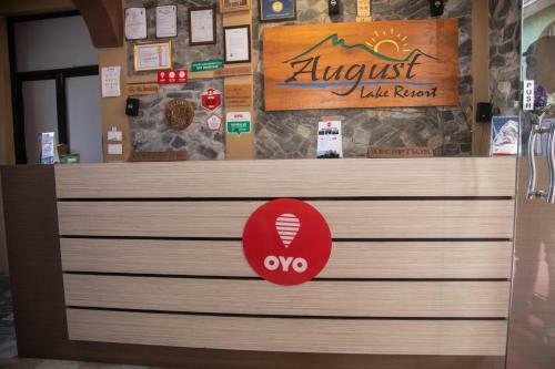 Hotel Oyo 11455 August Lake Resort