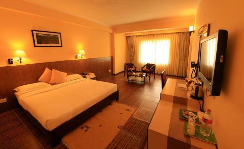 Hotel Mount Kailash Resort