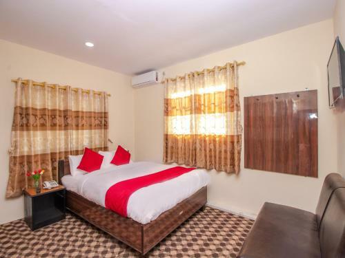 Oyo 261 Hotel Peace Corner