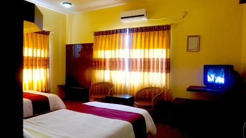 Hotel Middle Path & Spa