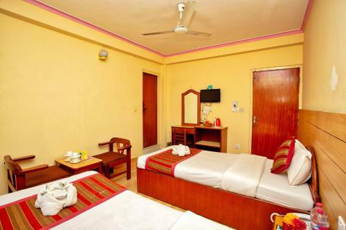 Hotel Grand Holiday