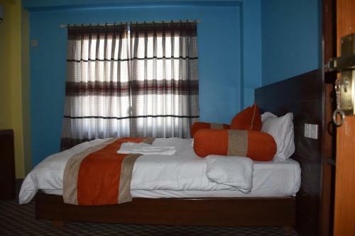 Hotel Rosemary Homes
